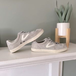 Gray Tretorn Sneaker